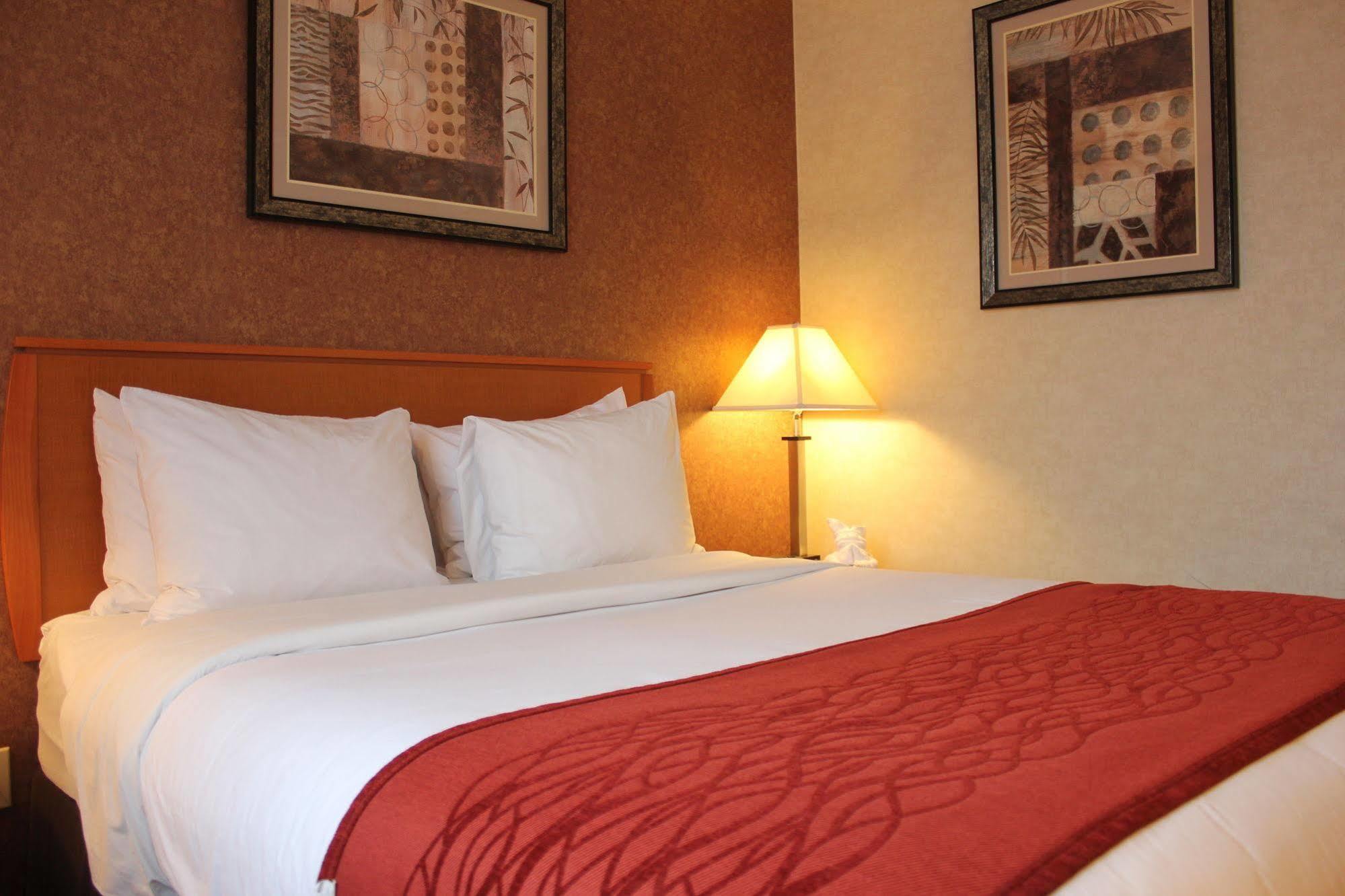 Bellerose Inn Ngoại thất bức ảnh